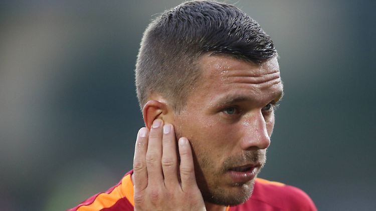 Das Debüt von Lukas Podolski für Galatasaray Istanbul war auf jedem Fall Aufsehen erregend.