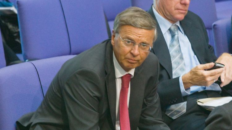 Wolfgang Bosbach sitzt seit 1994 als Abgeordneter im Bundestag.