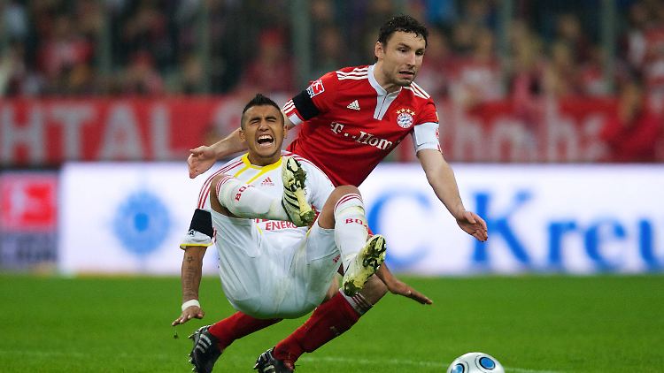 Mark van Bommel war der letzte "aggressiv Leader" beim FC Bayern München. Arturo Vidal wird nun sein Nachfolger.
