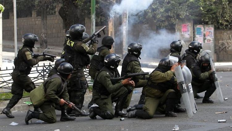 In Boliviens Hauptstadt La Paz eskalieren Proteste.