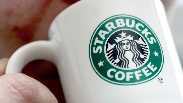 Große Tasse, großer Schluck: Starbucks-Aktie klettert nachbörslich deutlich.