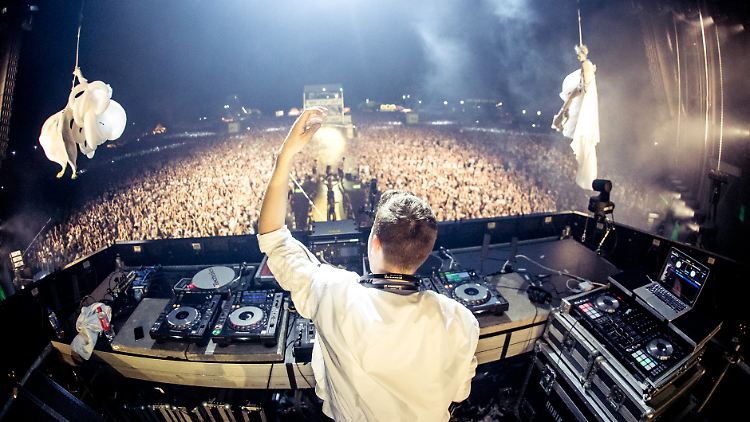 Dirigiert bereits als 20-Jähriger die Massen: DJ Felix Jaehn.