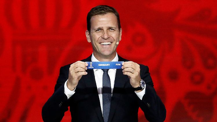Losglück für Deutschland: Oliver Bierhoff kann mit seiner Leistung zufrieden sein.