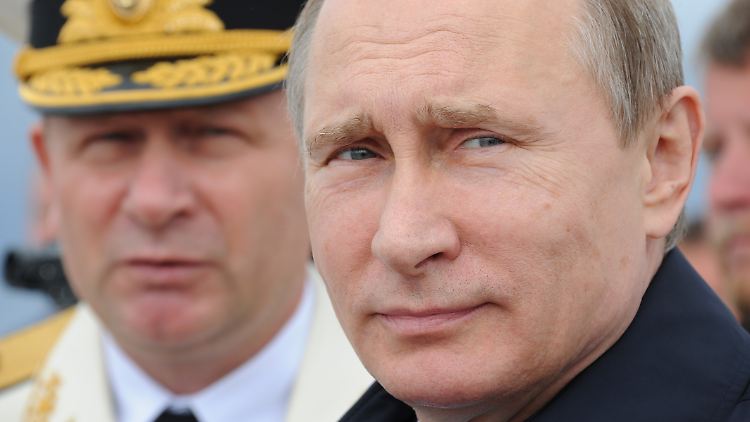 Wladimir Putin, irritiert.