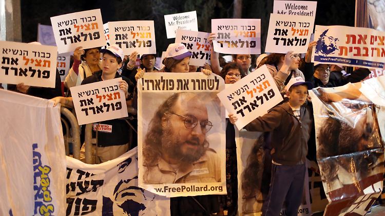 Als US-Präsident Obama vor zwei Jahren nach Israel reiste, forderten viele Menschen ihn auf, Pollard freizulassen.