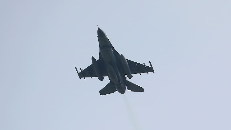 Ein türkischer F-16-Kampfjet.