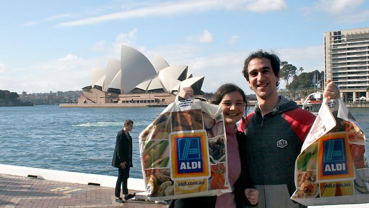 In Australien tätigen immer mehr Kunden ihren Einkauf bei Aldi.