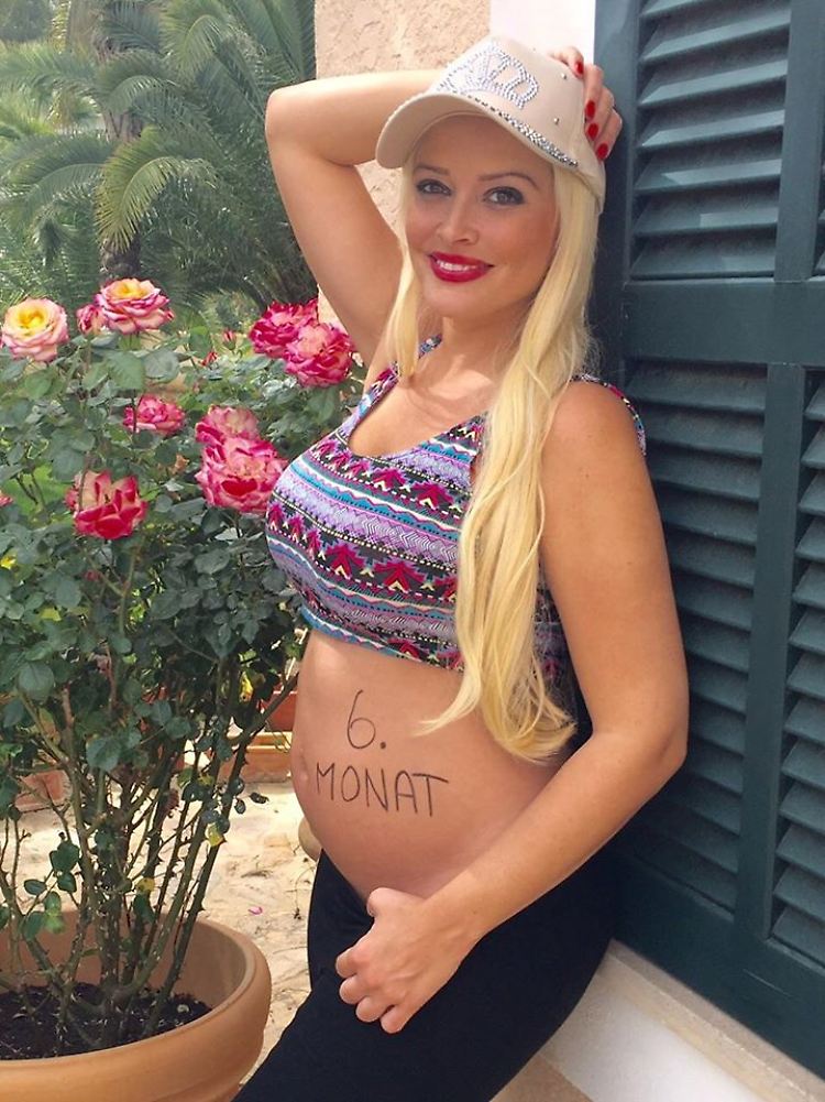 Das war im Mai - inzwischen dürfte der Bauch noch deutlich dicker sein.