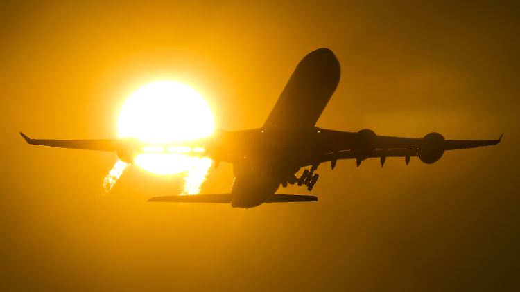 Was ein Flug wirklich am Ende kostet, sollen Verbraucher von Anfang an sehen können.