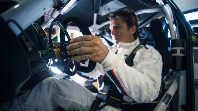 Für Zanardi wurde in den Z4 eine Klimaanlage gebaut. Untypisch für einen Rennwagen, aber für Zanardi notwendig.