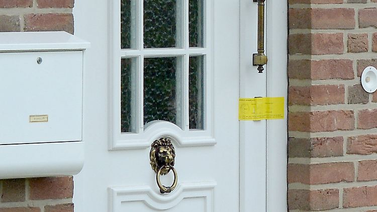 Die Haustür der Familie wurde versiegelt.