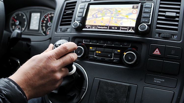 Mit der Technologie von Here wollen die Autobauer zum Beispiel Glatteiswarnungen in Echtzeit anbieten.