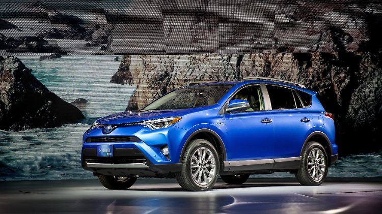 Weniger verkauft - aber deutlich mehr verdient: Toyota spannt die Muskeln.