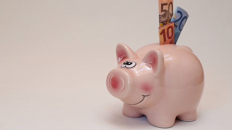 Das Schwein zahlt natürlich keine Zinsen. Investmentfonds können aber auch heute noch gute Rendite bringen.