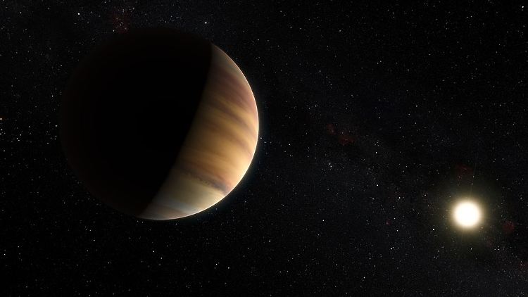 51 Pegasi b ist ein sogenannter "Heißer Jupiter" - die beiden Nobelpreisträger  Michel Mayor und Didier Queloz hatten ihn 1995 entdeckt.