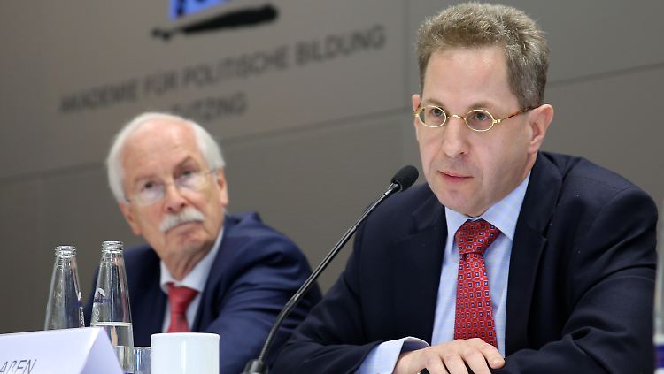 Harald Range (l.) ist weg, muss nun auch der Verfassungsschutzchef Maaßen (r.) gehen?