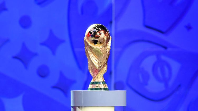 Noch amtiert Deutschland als Fußball-Weltmeister. Doch die Fifa-Rangliste ist unerbittlich.