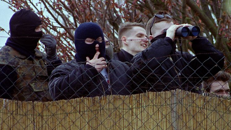 Westdeutsche Neonazis nach der Wende in den frühen 1990er-Jahren.