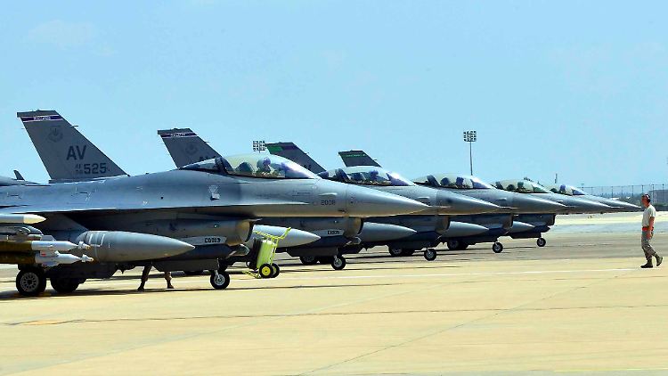 Die F-16 wurden von Italien in die Türkei verlegt.