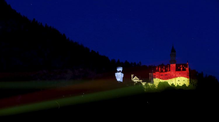 Das Schloss Neuschwanstein gehört zu den beliebtesten Reisezielen in Europa.