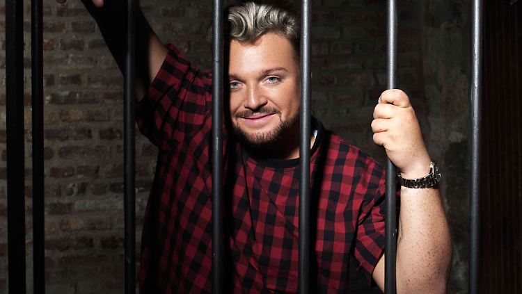Vom Fast-Superstar zum Container-Bewohner: Menowin Fröhlich.