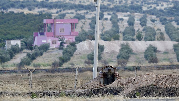 Armeeposten in der Provinz Gaziantep. Im Südosten der Türkei kehrt der Krieg zwischen Armee und PKK zurück. Jeden Tag gibt es Tote auf beiden Seiten.