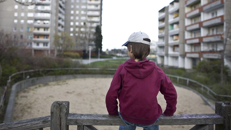 Die Regierung will mehr für die Bildung tun, damit sich Armut nicht vererbt.