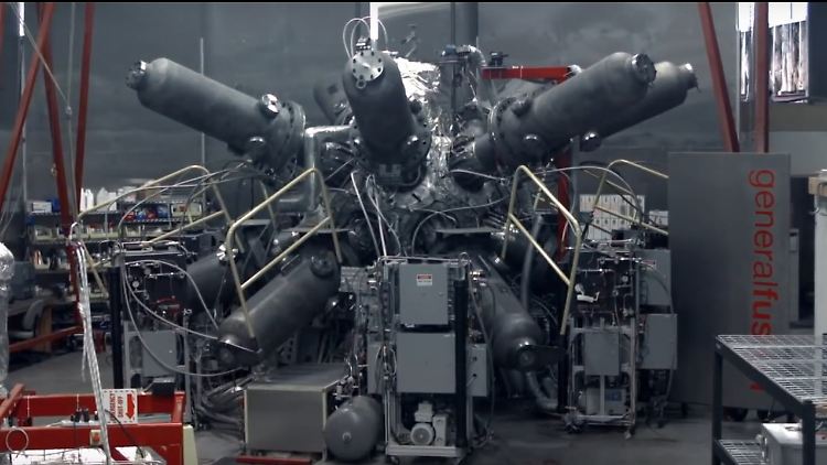 Wie aus einem Science-Fiction-Film: In einem Reaktor, der diesem Test-Modell ähnelt, soll heißes Plasma fusionieren - und Energie erzeugen.