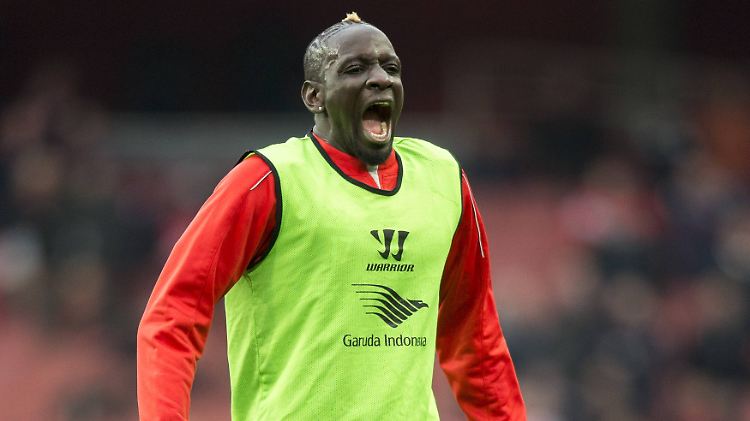 Liverpools Mamadou Sakho könnte die Innenverteidigung von Bayer Leverkusen verstärken.