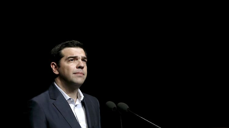 2015-08-18T153808Z_1258938599_GF10000175681_RTRMADP_3_EUROZONE-GREECE-TSIPRAS.JPG7047157648599284958.jpg