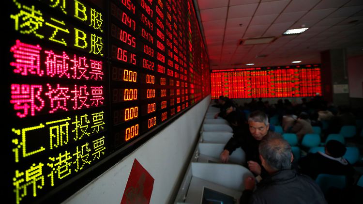 Der Kursrutsch in Shanghai hat fast die gesamten Gewinne seit Jahresbeginn wieder vernichtet.