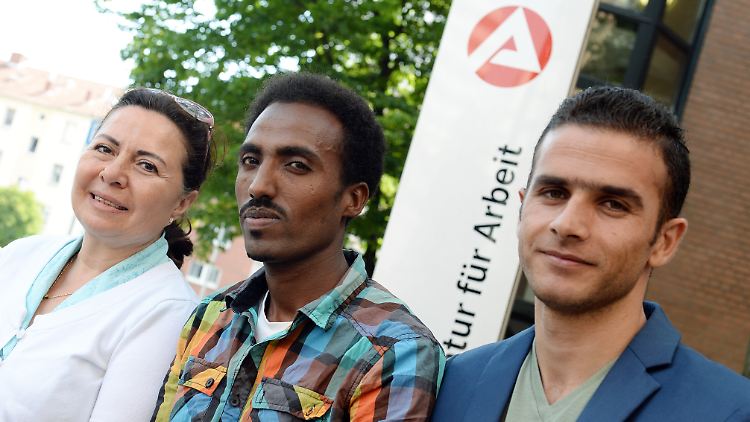 Die Bundesagentur für Arbeit und die Deutsche Bahn arbeiten in Flüchtlingsfragen künftig zusammen..