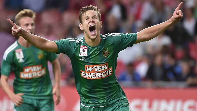 Der HSV steht offenbar vor der Verpflichtung von Louis Schaub von Rapid Wien.