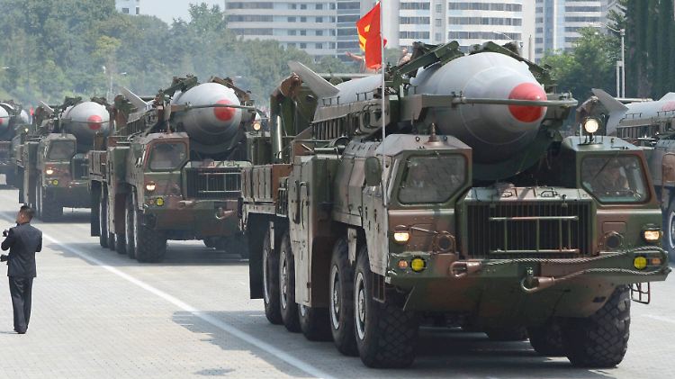 Zu Ehren von Kim Jong Un hält Nordkorea regelmäßig Militärparaden ab.