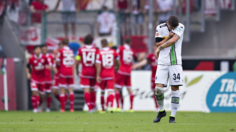 Xhaka trauert den vergebenen Chancen nach.