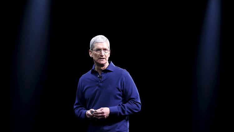 Unter Druck: Tim Cook.