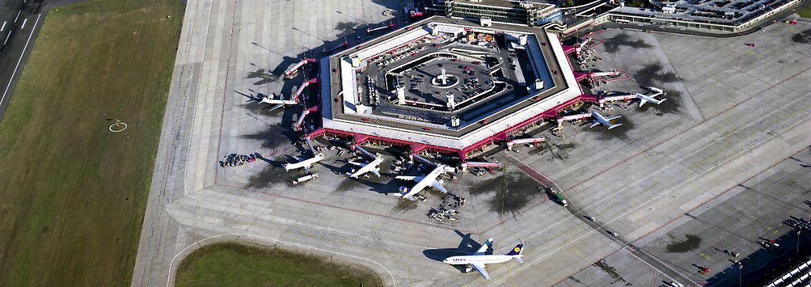 Am Berliner Flughafen Tegel ist der Mann schon einmal in Erscheinung getreten.