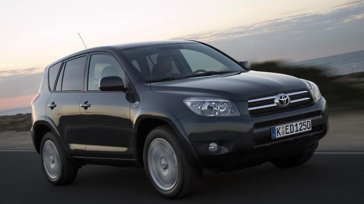 Ein Pionier seiner Klasse: Der Toyota RAV4 war 1994 eines der ersten Kompakt-SUVs.