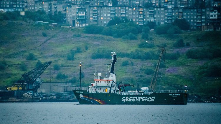 Die "Arctic Sunrise" verließ den Hafen von Murmansk im August 2014.