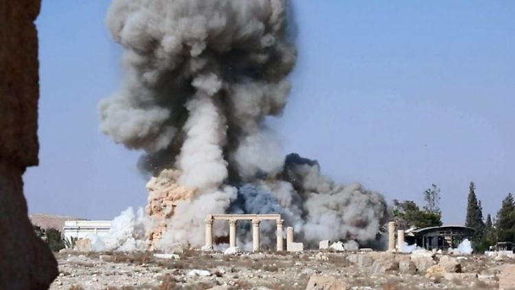 Die Explosion legt dass Weltkulturerbe von Palmyra in Schutt und Asche.