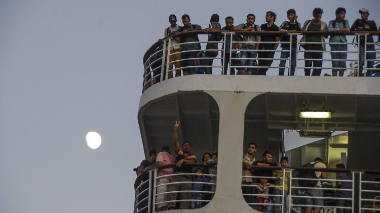 Diese Flüchtlinge haben es nach Griechenland geschafft. Sie werden so schnell wie möglich Richtung Norden weiterziehen.