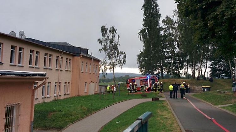 In Aue wird die Brandursache  noch untersucht.
