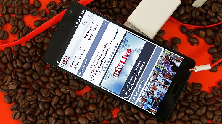 Das Display des OnePlus 2 kann sehr hell leuchten.