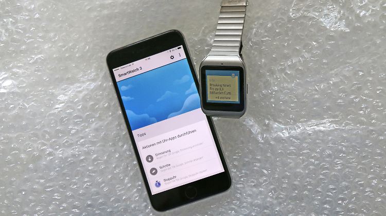 Wer hätte das gedacht: Das iPhone 6 Plus verbindet sich mit der Sony Smartwatch 3.