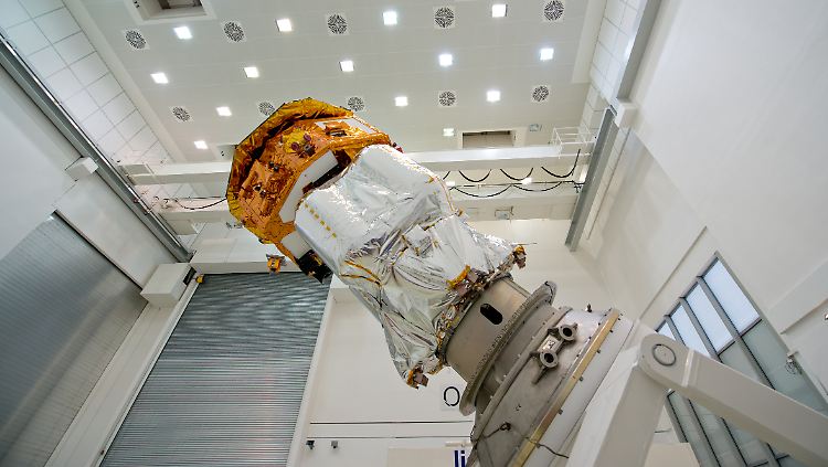 Der Satellit "LISA Pathfinder" soll im November 2015 an Bord einer Vega-Trägerrakete vom Raumflughafen Kourou in Französisch-Guayana aus gestartet werden.