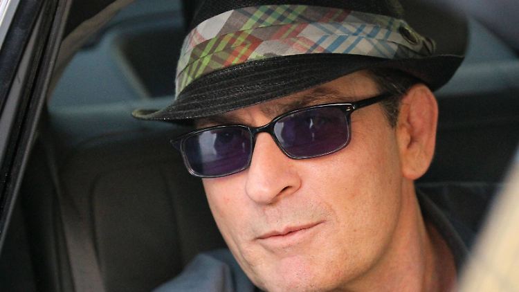 Mutig, irre, nicht mehr erpressbar: Charlie Sheen. 