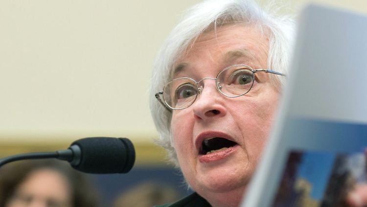 Fed-Chefin Janet Yellen: Die Finanzwelt warten auf ihr Signal zur Zinswende.