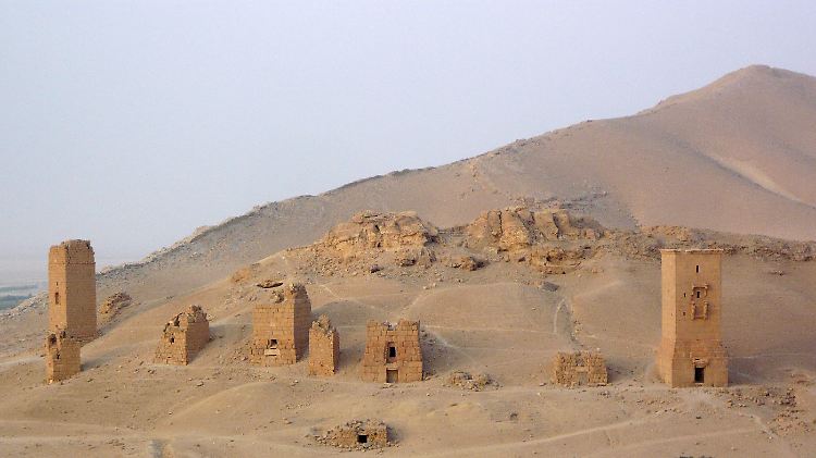 Die Grabtürme am Rande der Ausgrabungsstätten von Palmyra.
