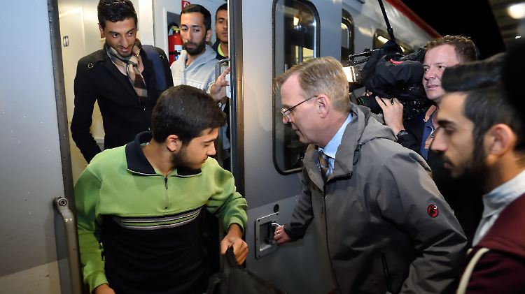 Thüringens Ministerpräsident Bodo Ramelow war von der Hilfsbereitschaft überwältigt.