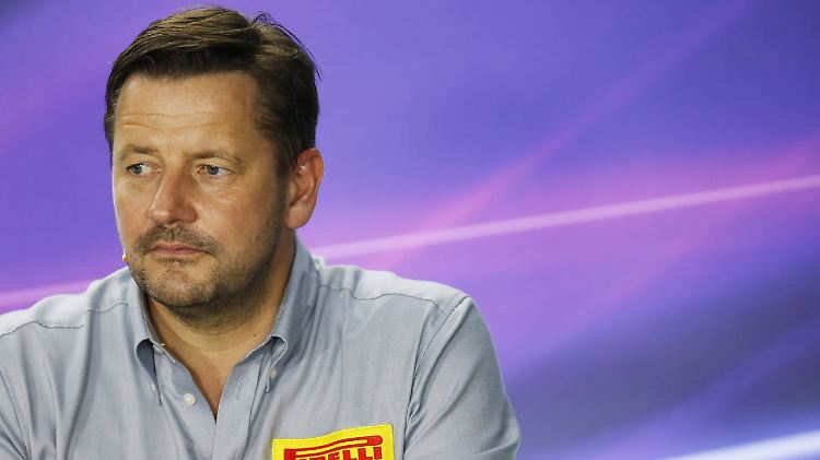 Die vergangenen beiden Wochen haben bei Paul Hembery merklich Spuren hinterlassen.